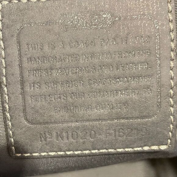 Coach Butterfly Bandana Graffiti Diaper Bag Metallic Silver Pink Yellow - Picture 13 of 17